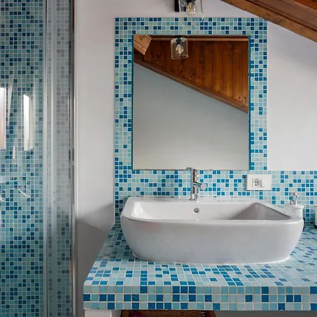 Apartamento Hostmate - - Farini - Isola