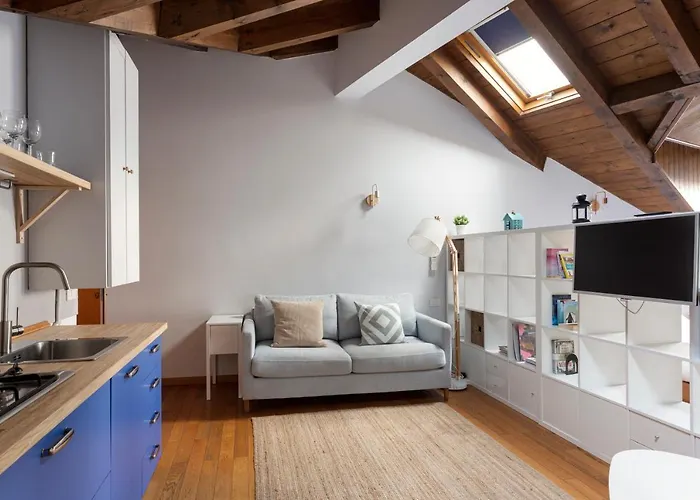 Hostmate - - Farini - Isola Lejlighed